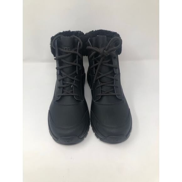 New UGGS Women Black Waterproof Leather Lace Up Boots Size 8 - Picture 3 of 12